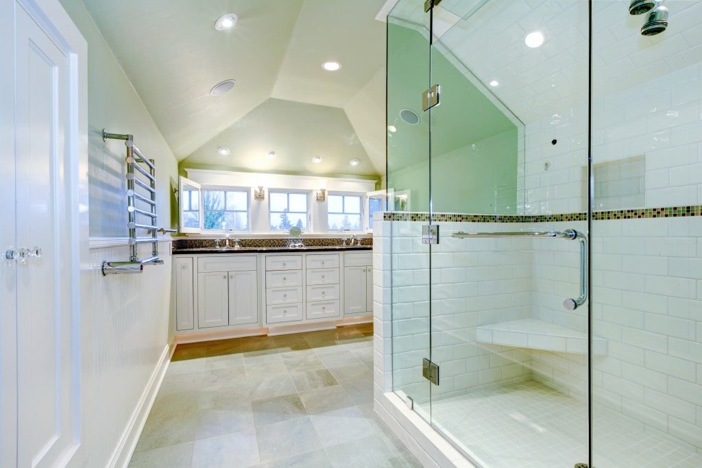 cleand and spacious home bathroom